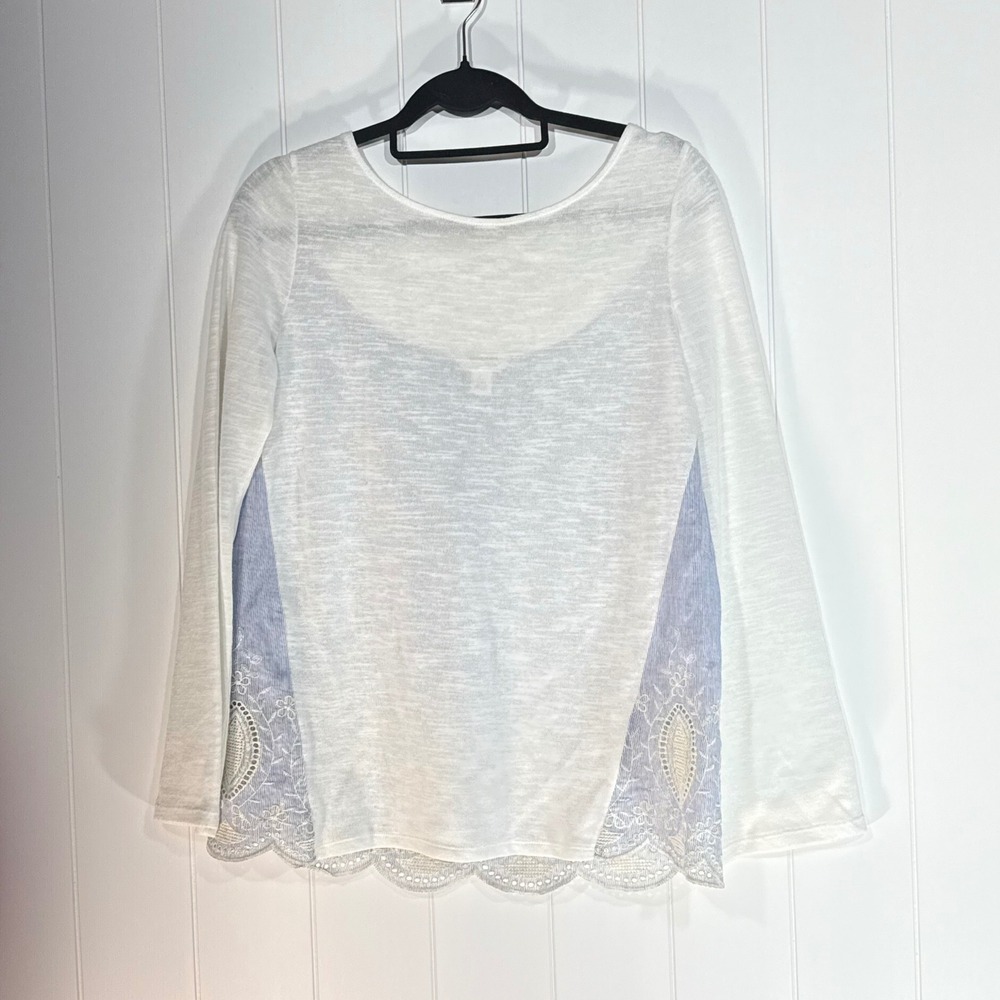 Caslon Mixed Media Eyelet Lace Hem Top White Blue Pinstripe Long Sleeve Medium